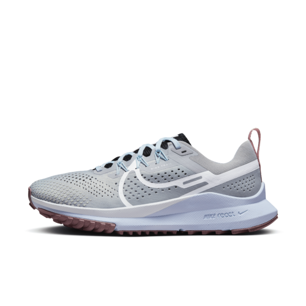 Nike Women's Pegasus Trail 4 Trail Running Shoes in Grey